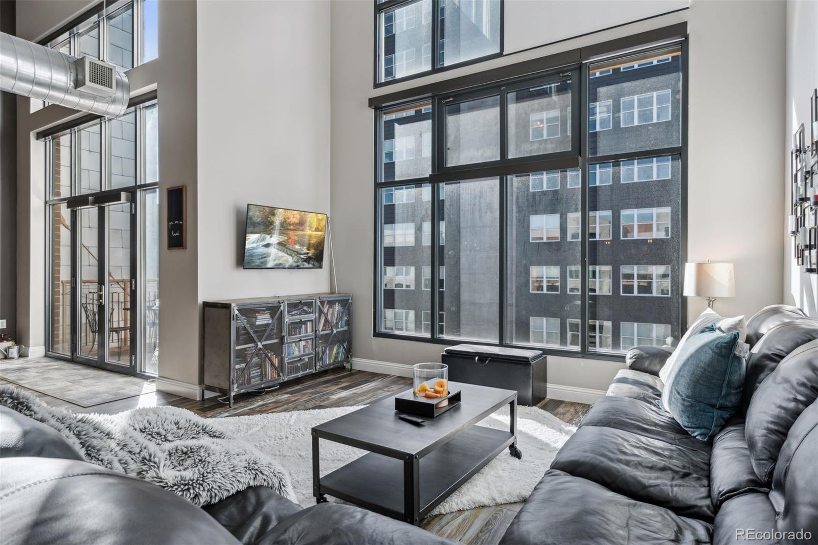 3100 Huron Street Unit: 4Q