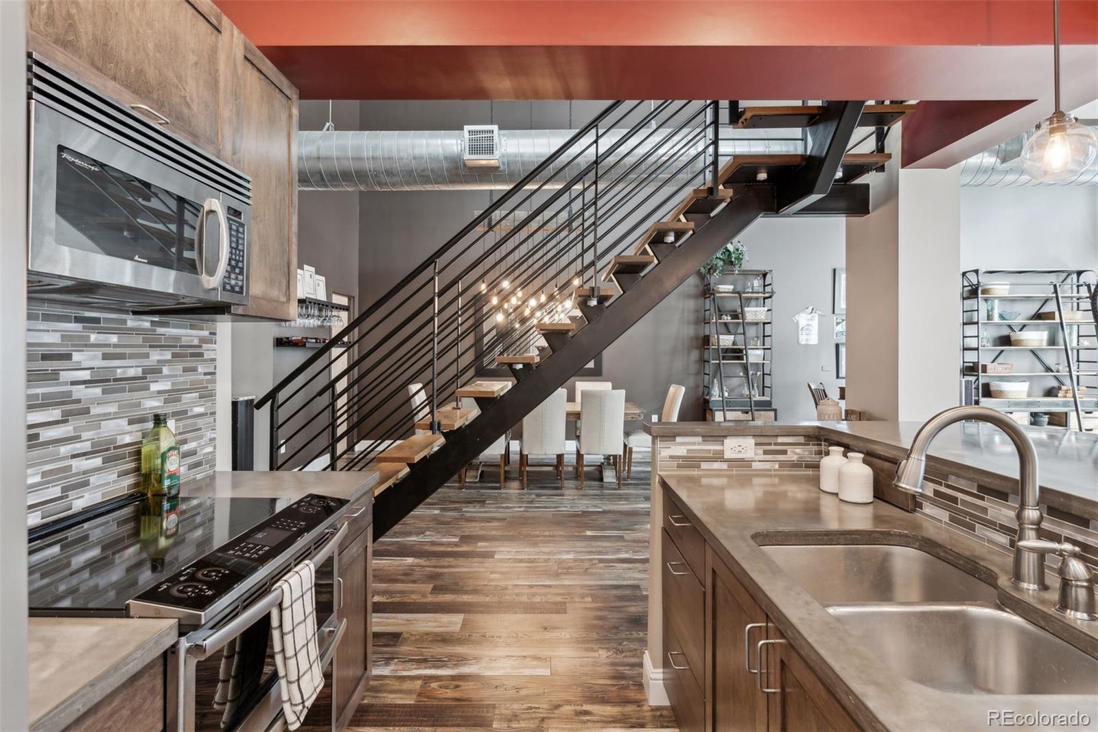 3100 Huron Street Unit: 4Q