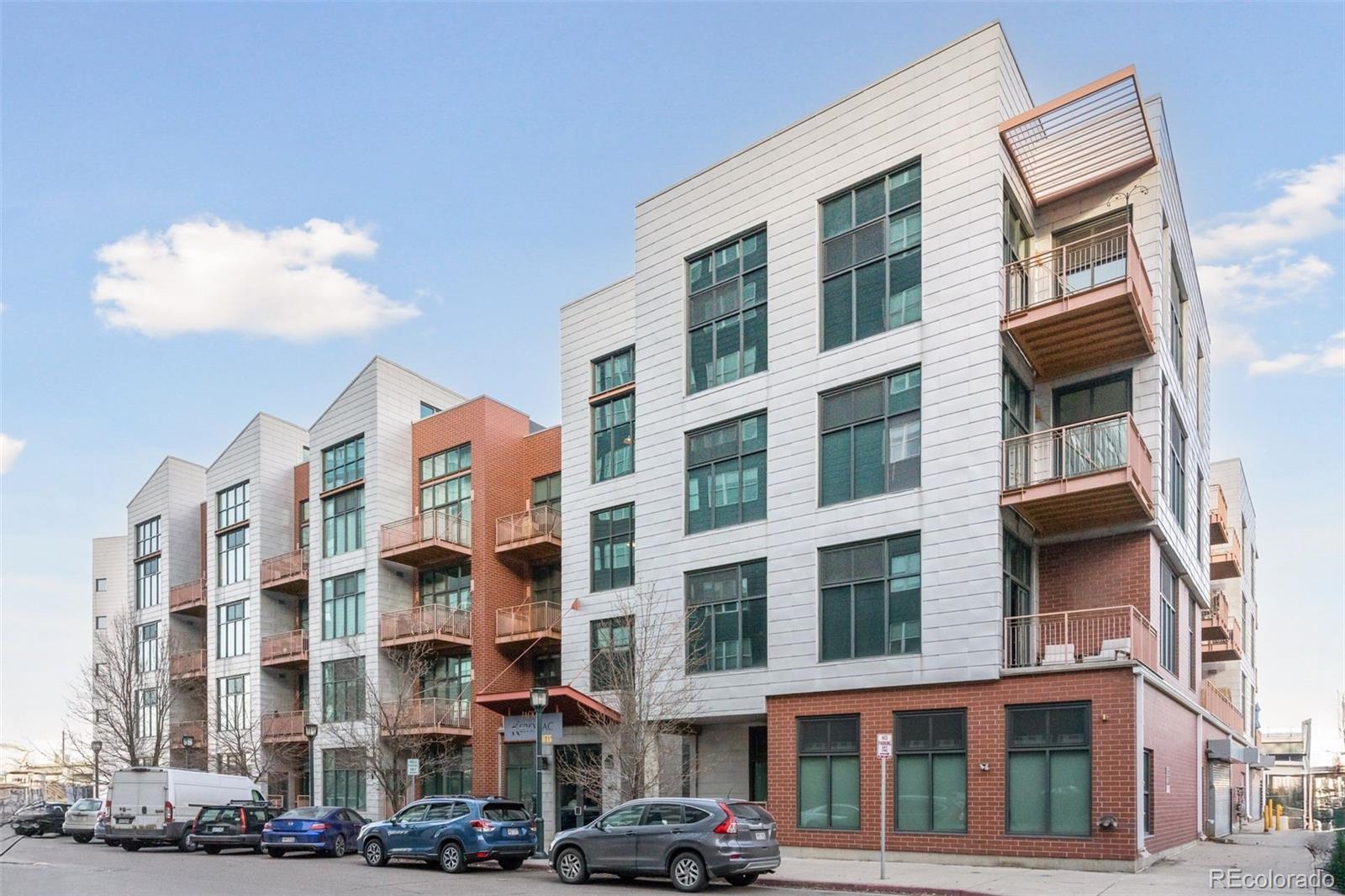 3100 Huron Street Unit: 4Q