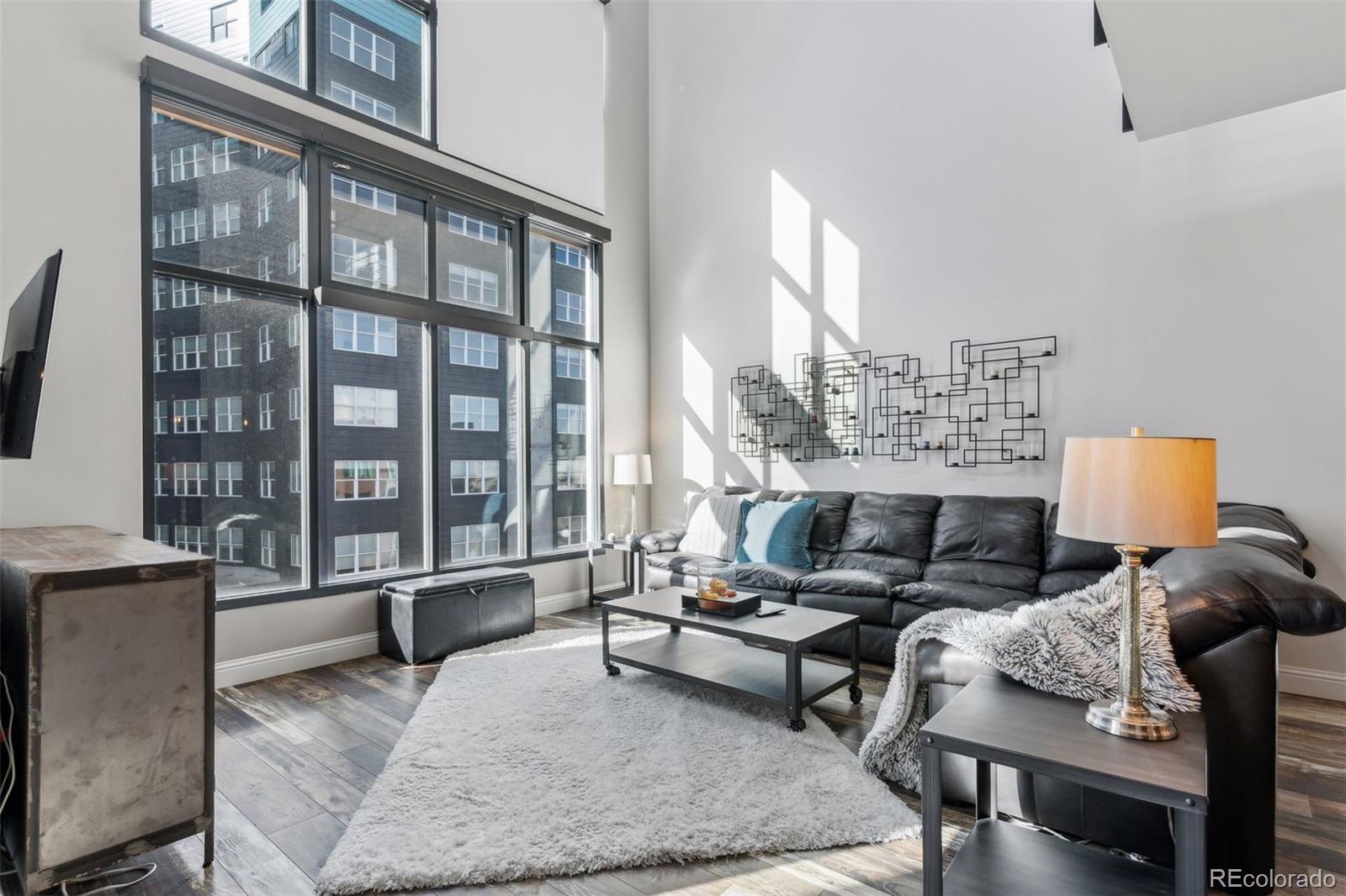 3100 Huron Street Unit: 4Q