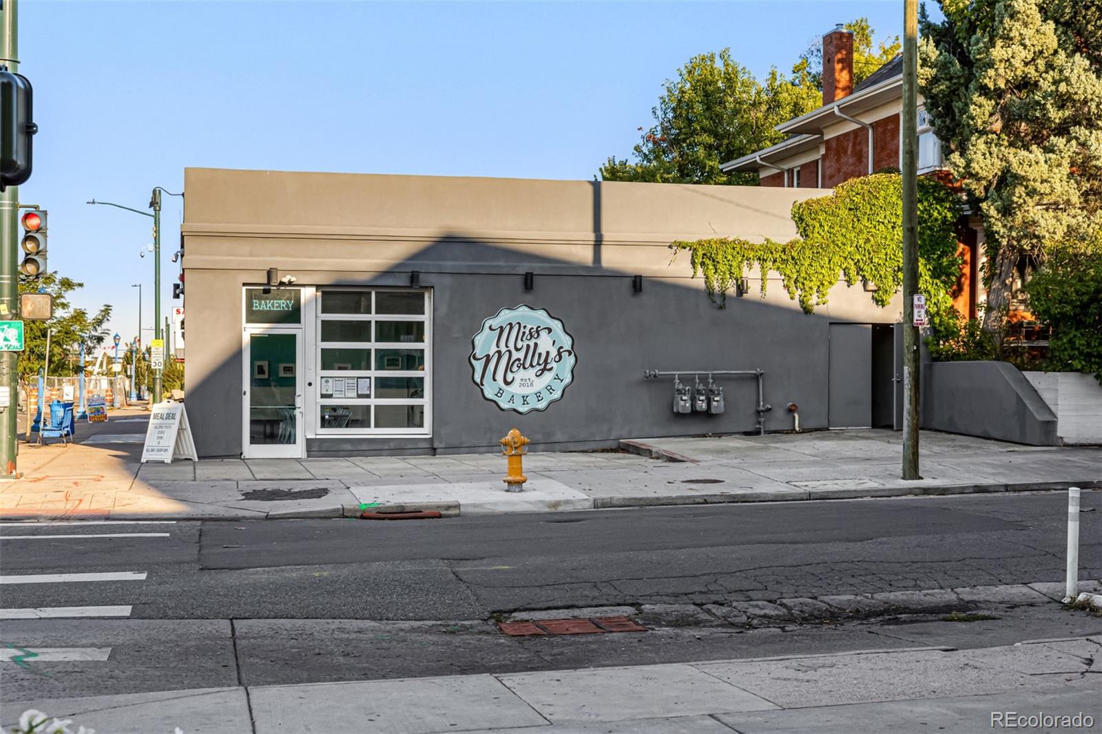 1423 Elizabeth Street