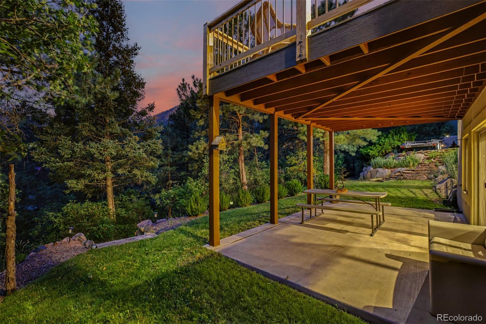 400 Valley Crescent Street