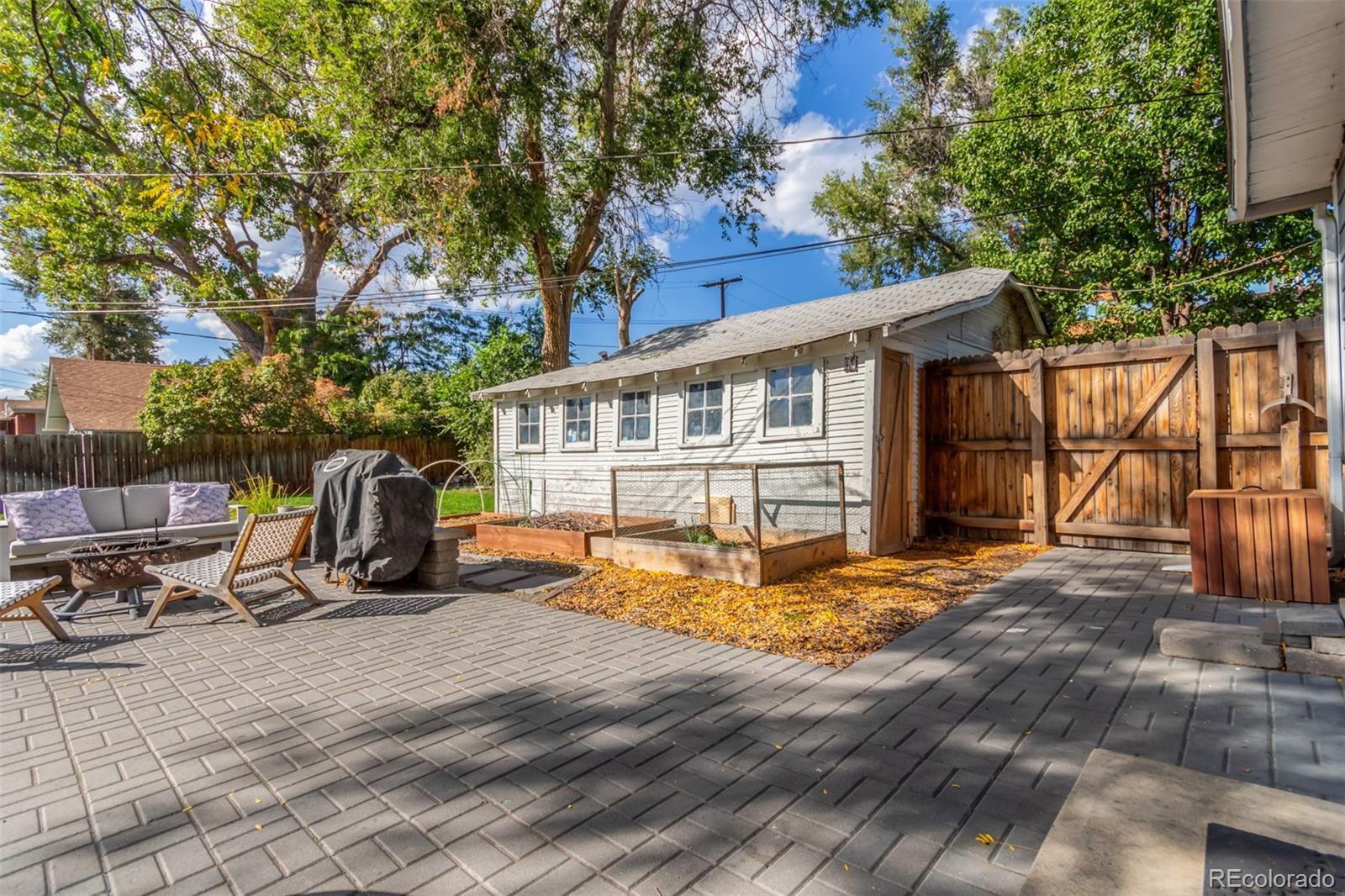 1369 Teller Street