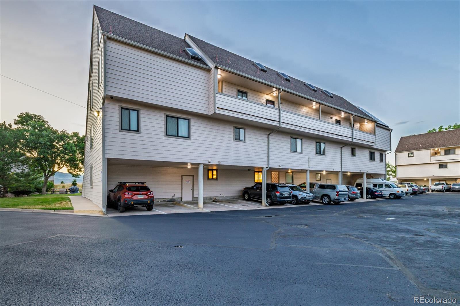 4226 S Eldridge Street Unit: 103