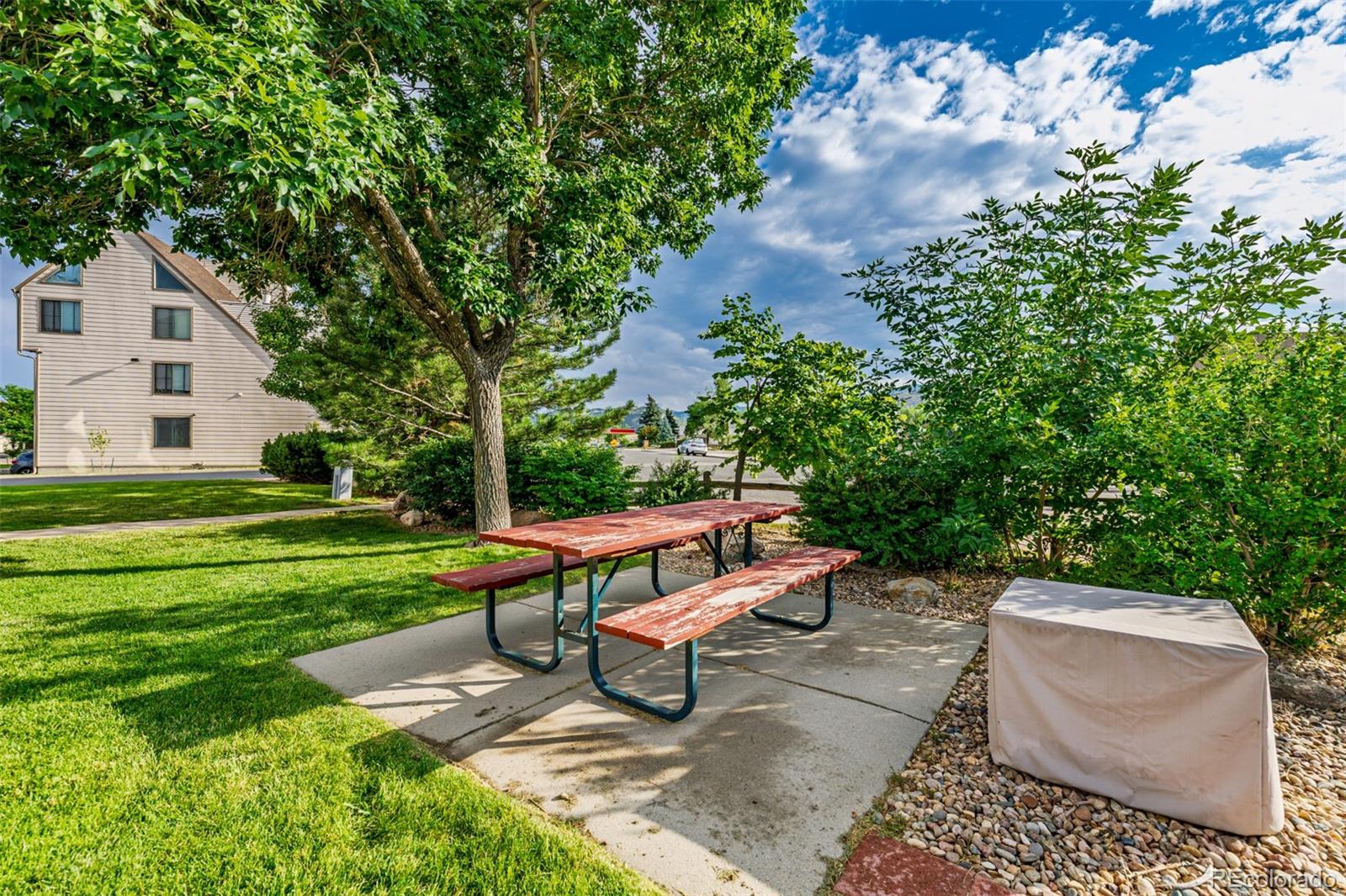 4226 S Eldridge Street Unit: 103