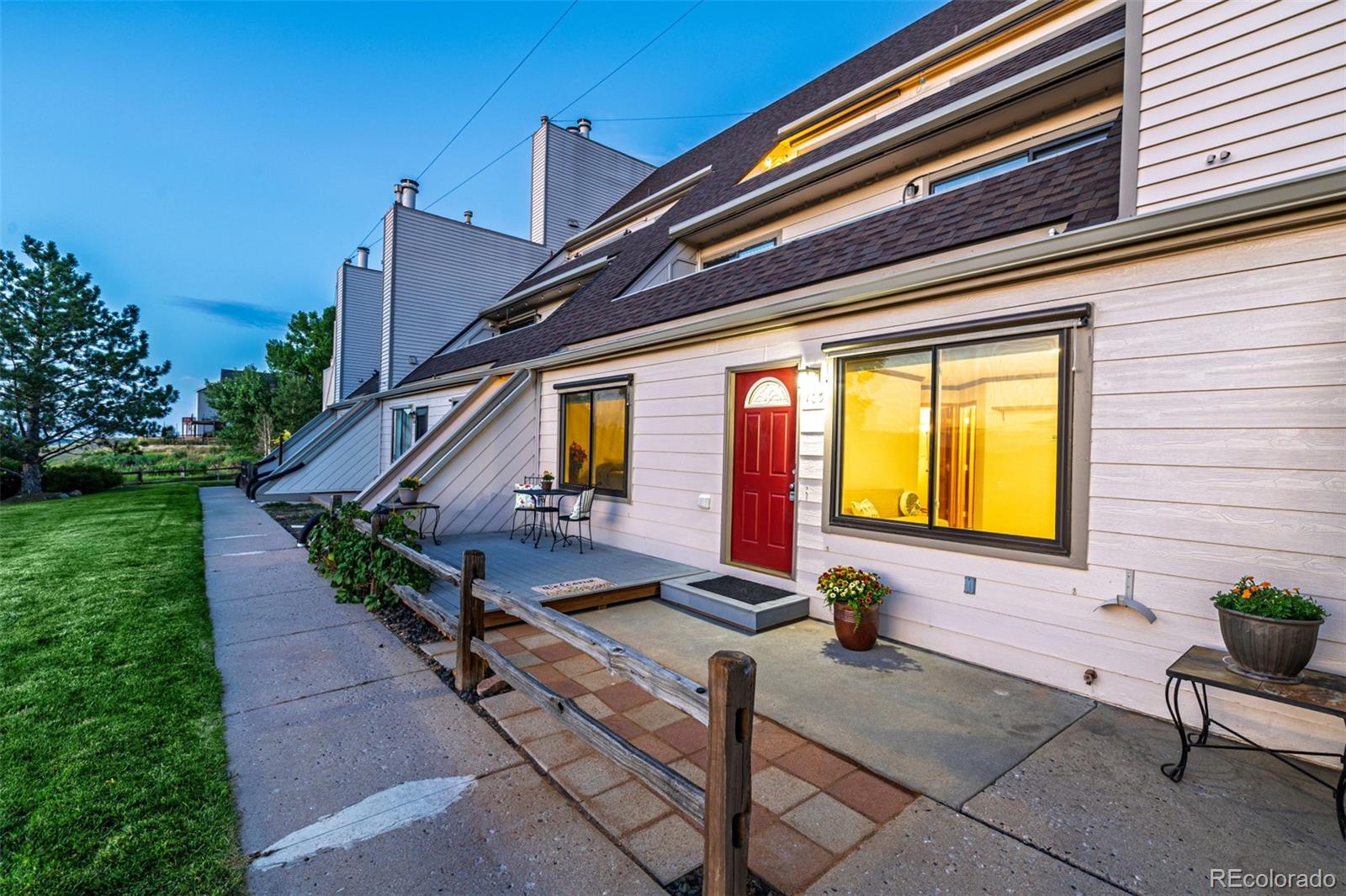 4226 S Eldridge Street Unit: 103