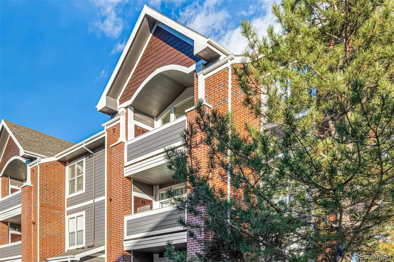 14211 E 1st Drive Unit: 307