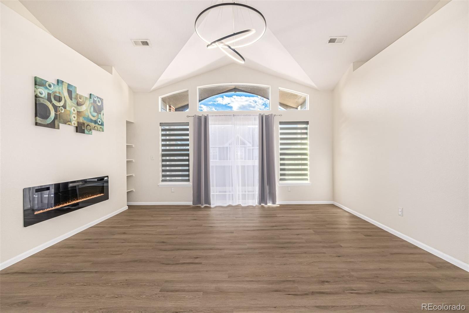 14211 E 1st Drive Unit: 307
