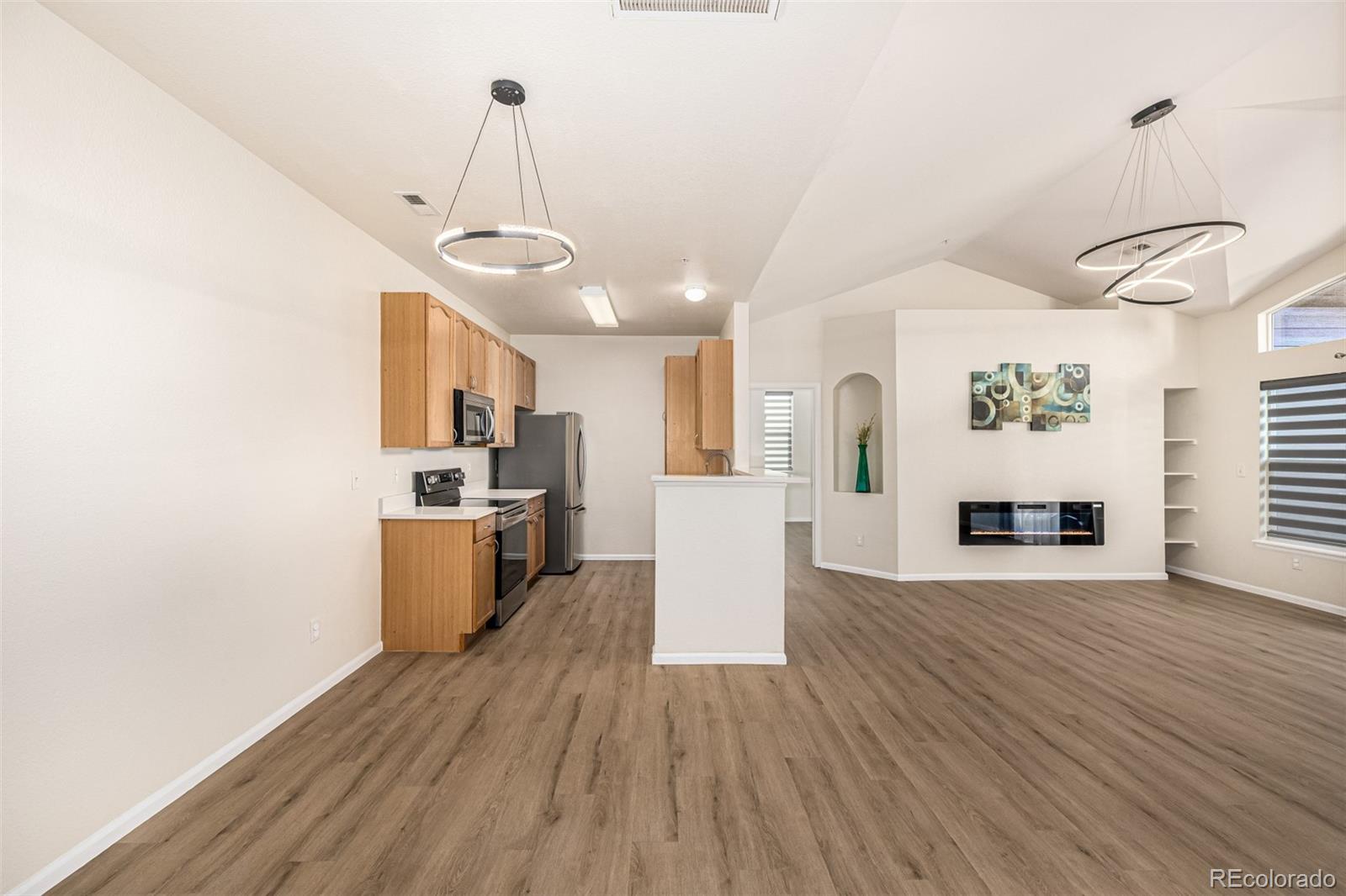 14211 E 1st Drive Unit: 307