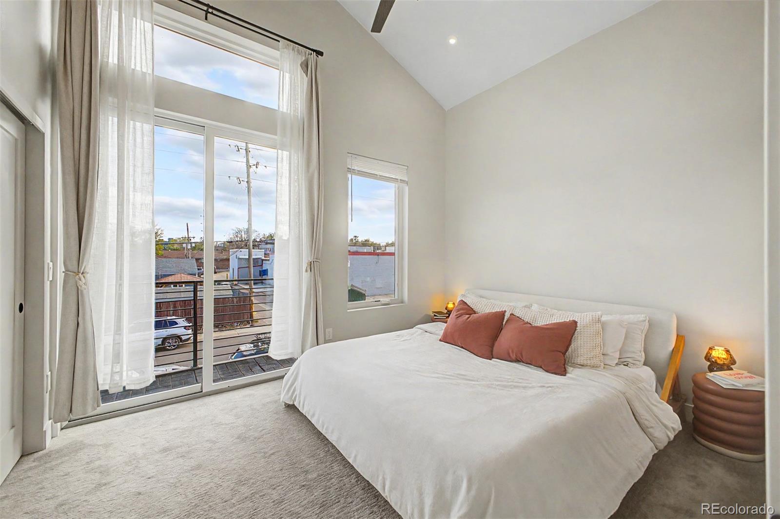 1921 W Elk Place Unit: 2