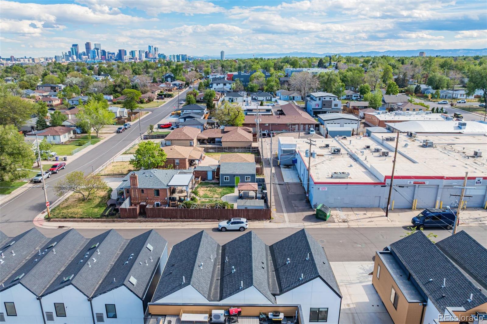 1921 W Elk Place Unit: 2
