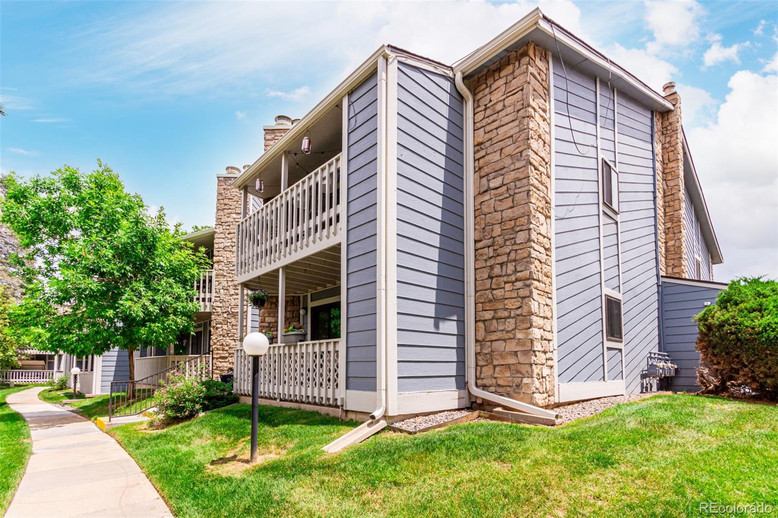 8335 Fairmount Drive Unit: 10-208