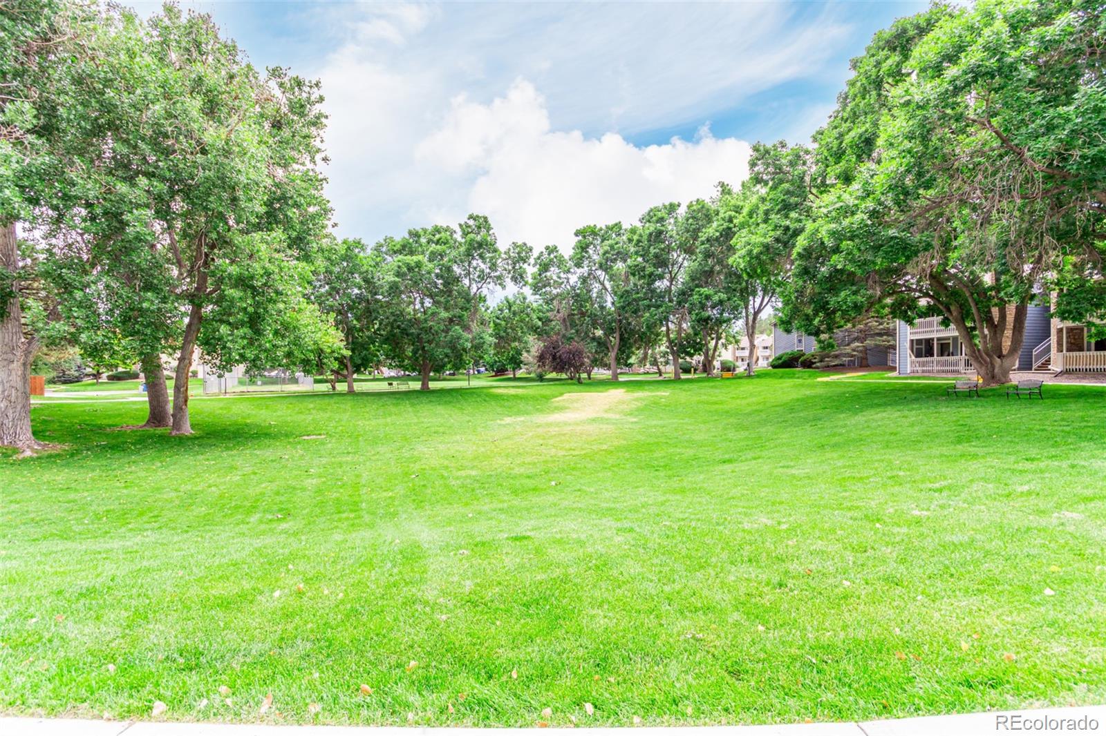 8335 Fairmount Drive Unit: 10-208