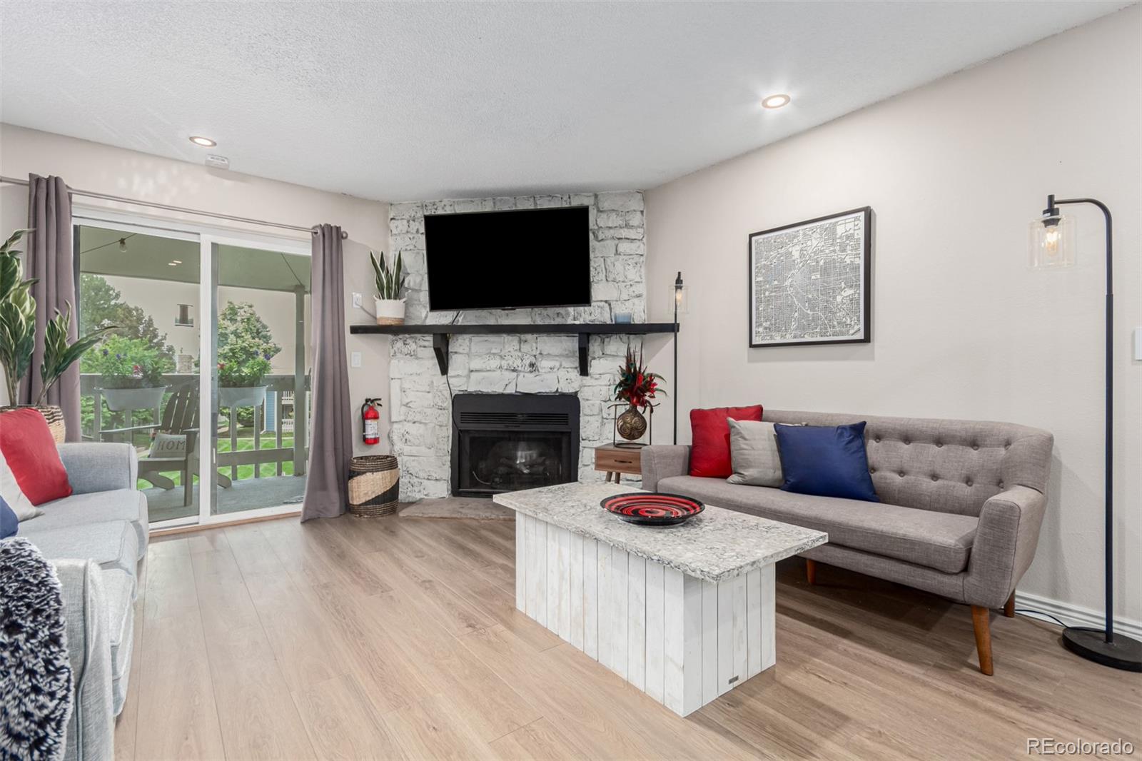 8335 Fairmount Drive Unit: 10-208