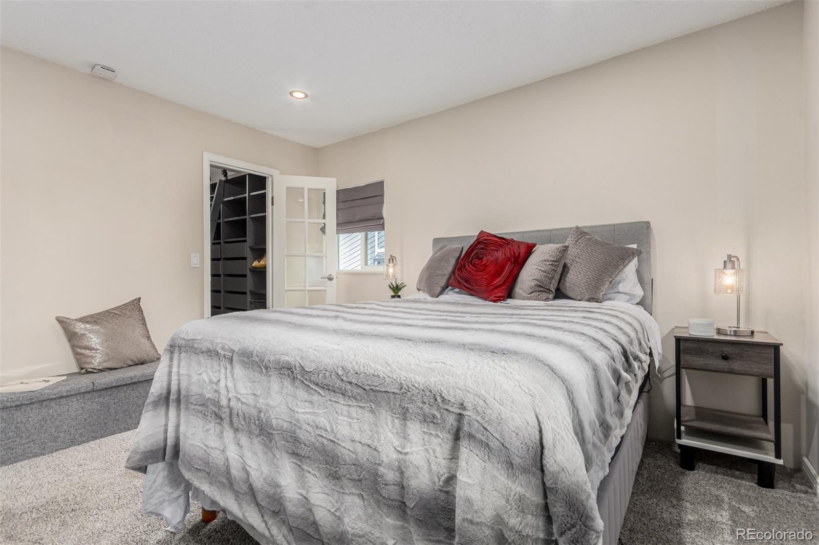 8335 Fairmount Drive Unit: 10-208