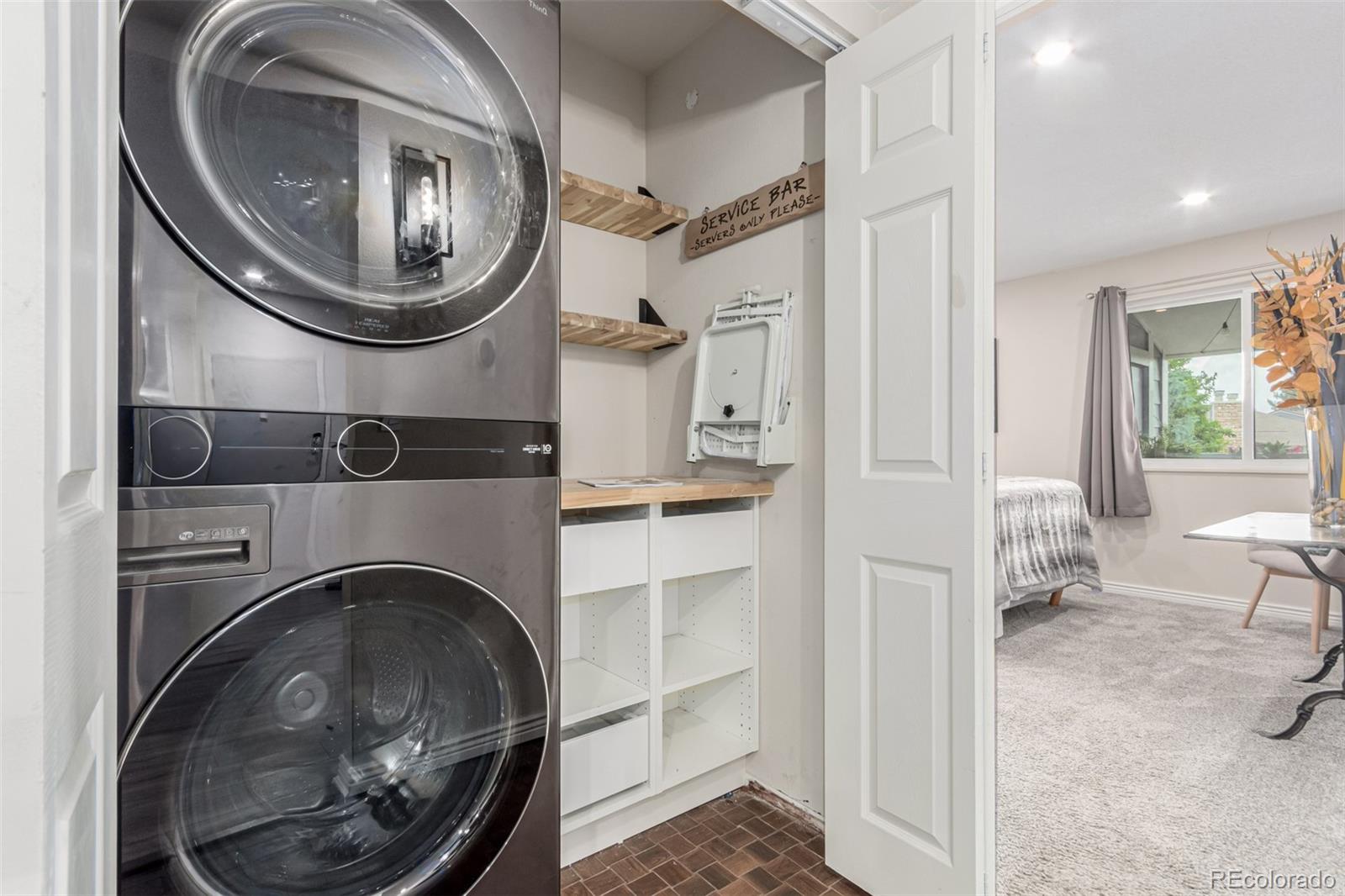 8335 Fairmount Drive Unit: 10-208