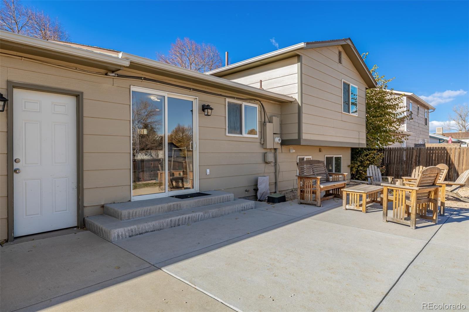 1132 S Salida Way