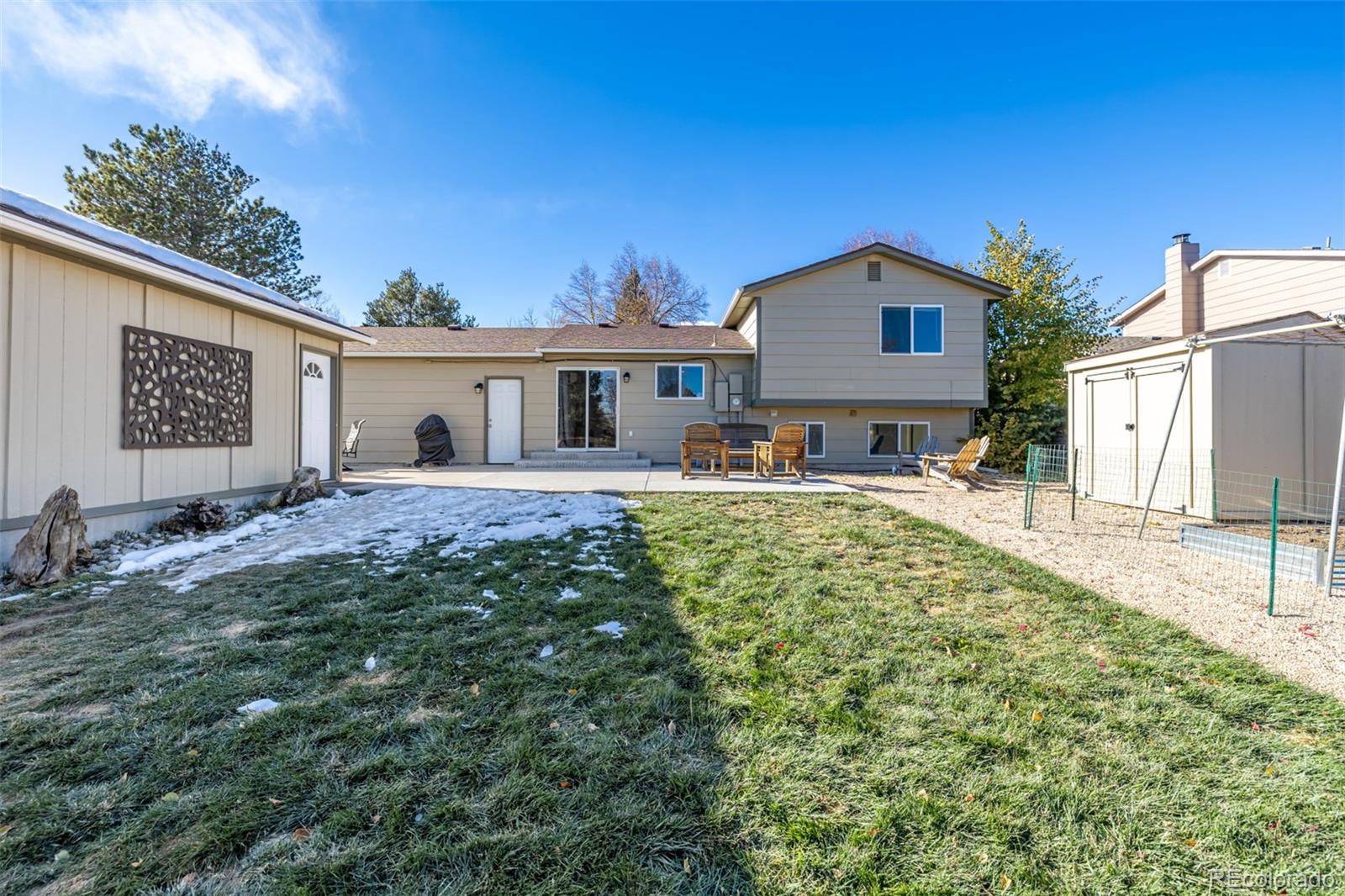 1132 S Salida Way