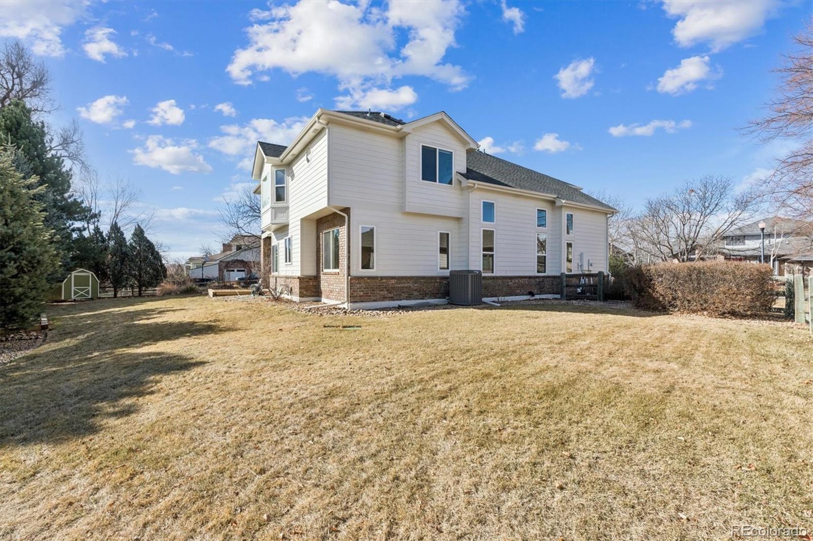 2240 Summitview Drive