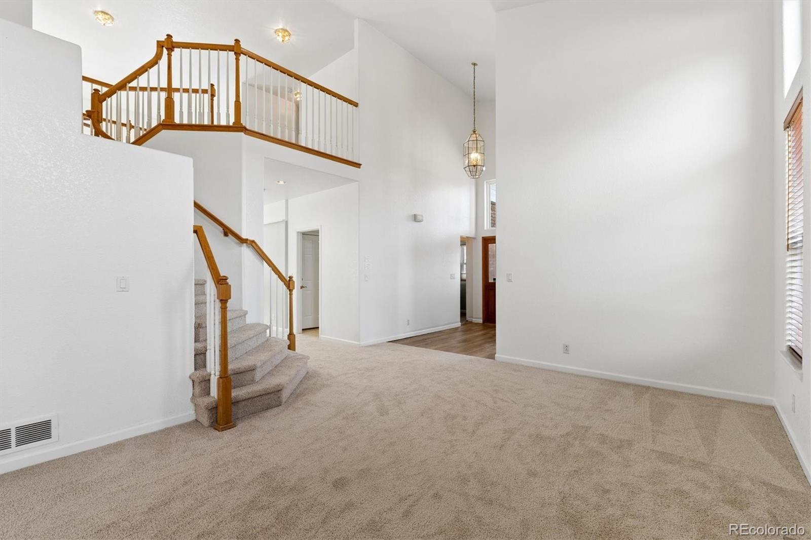 2240 Summitview Drive
