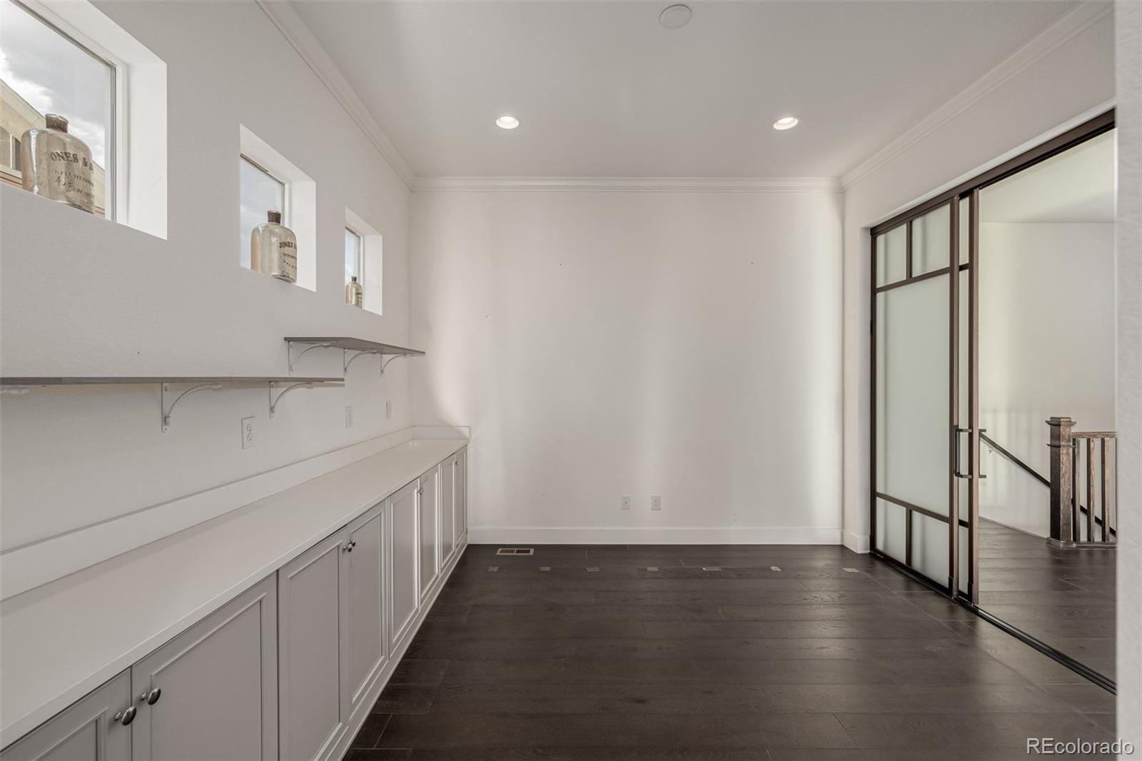1182 Red Iron Court