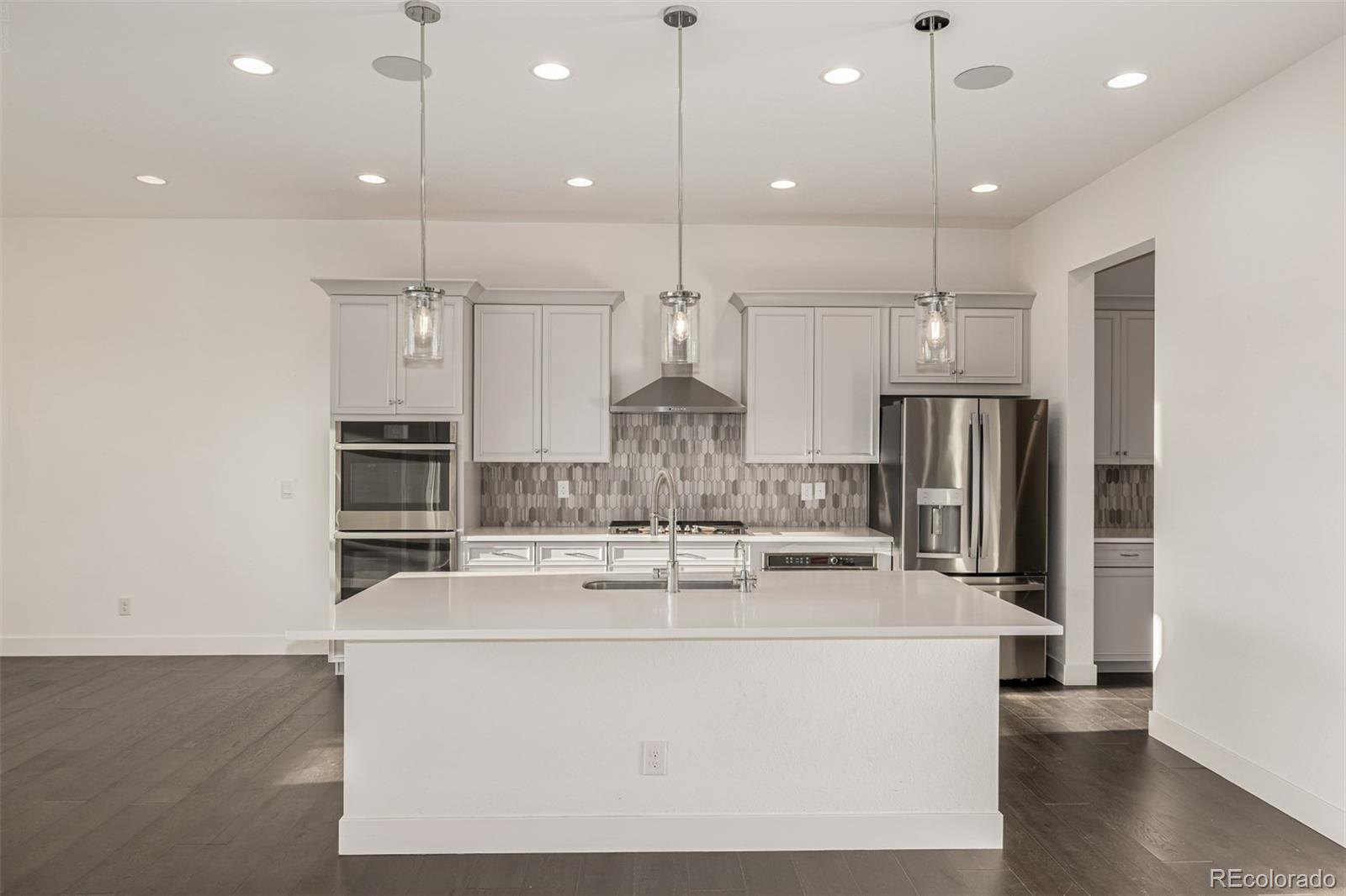 1182 Red Iron Court