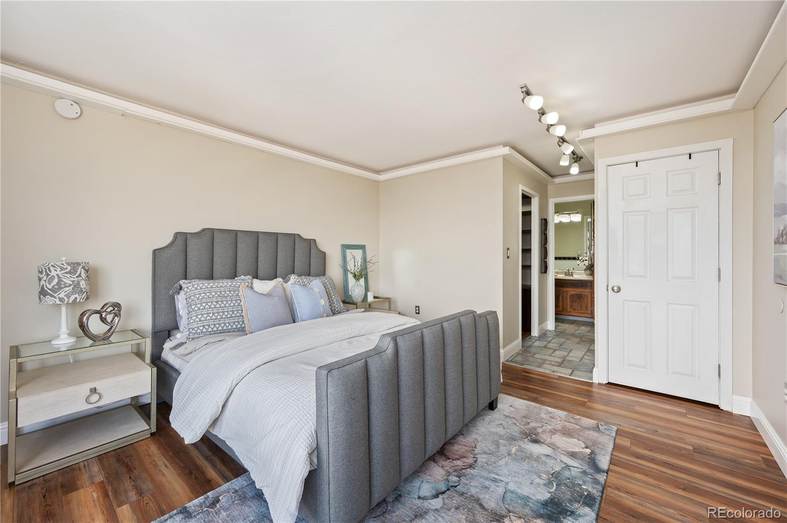 1625 Larimer Street Unit: 3008