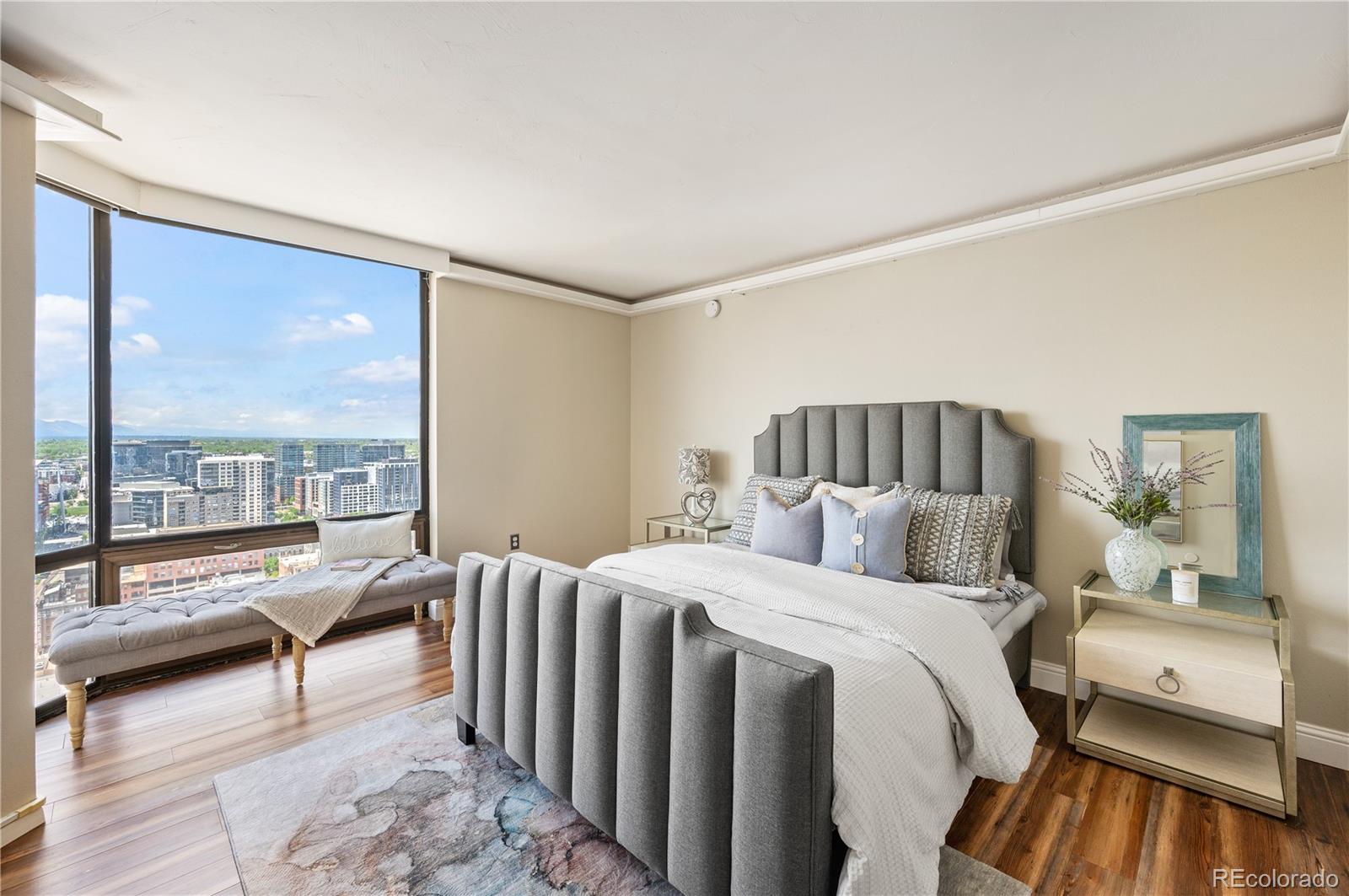 1625 Larimer Street Unit: 3008