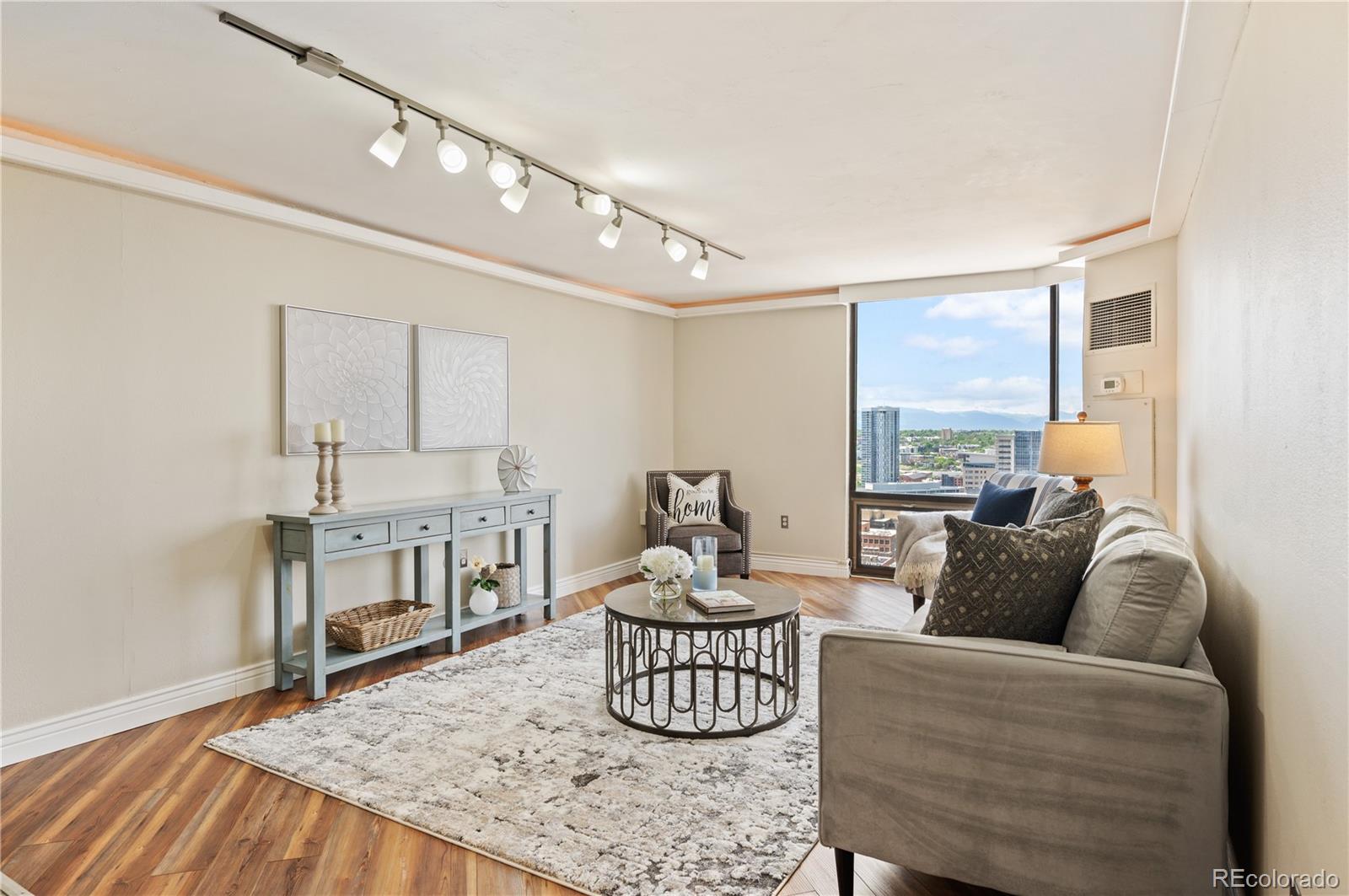1625 Larimer Street Unit: 3008