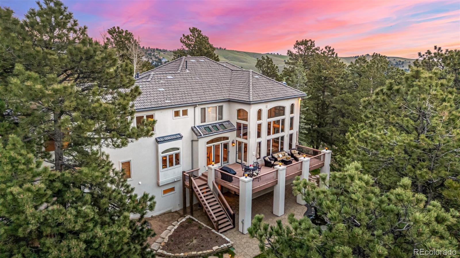 22554 Treetop Lane