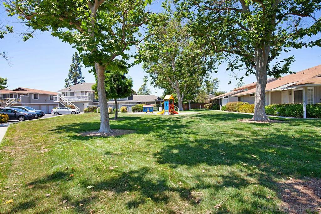 751 Pyramid Point Way