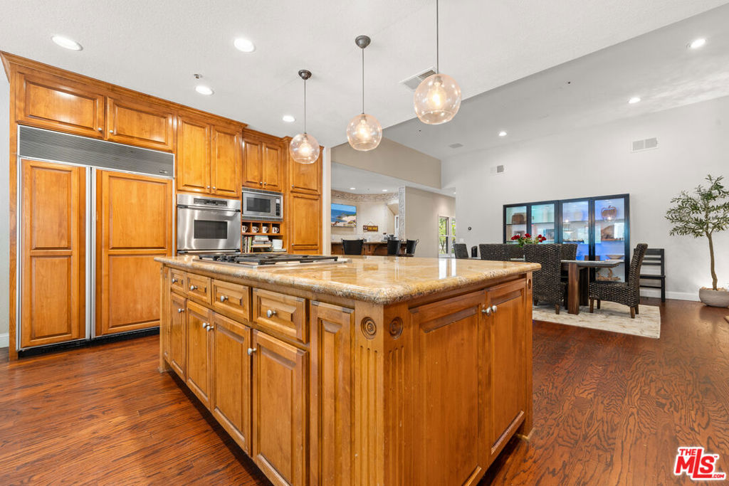 3306 Bumann Road