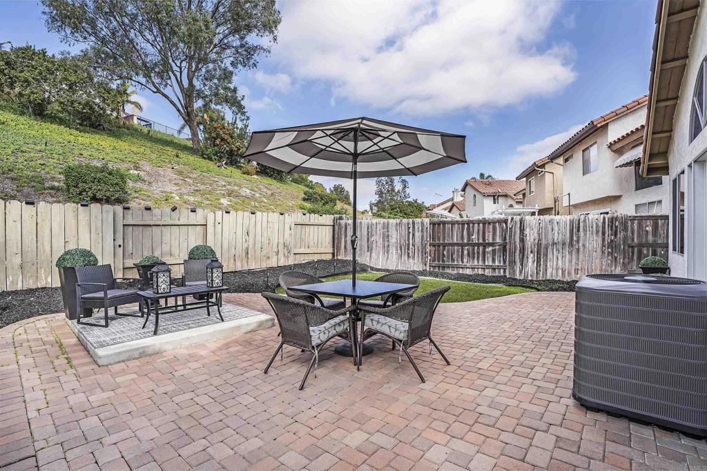 1826 Avenida Sevilla