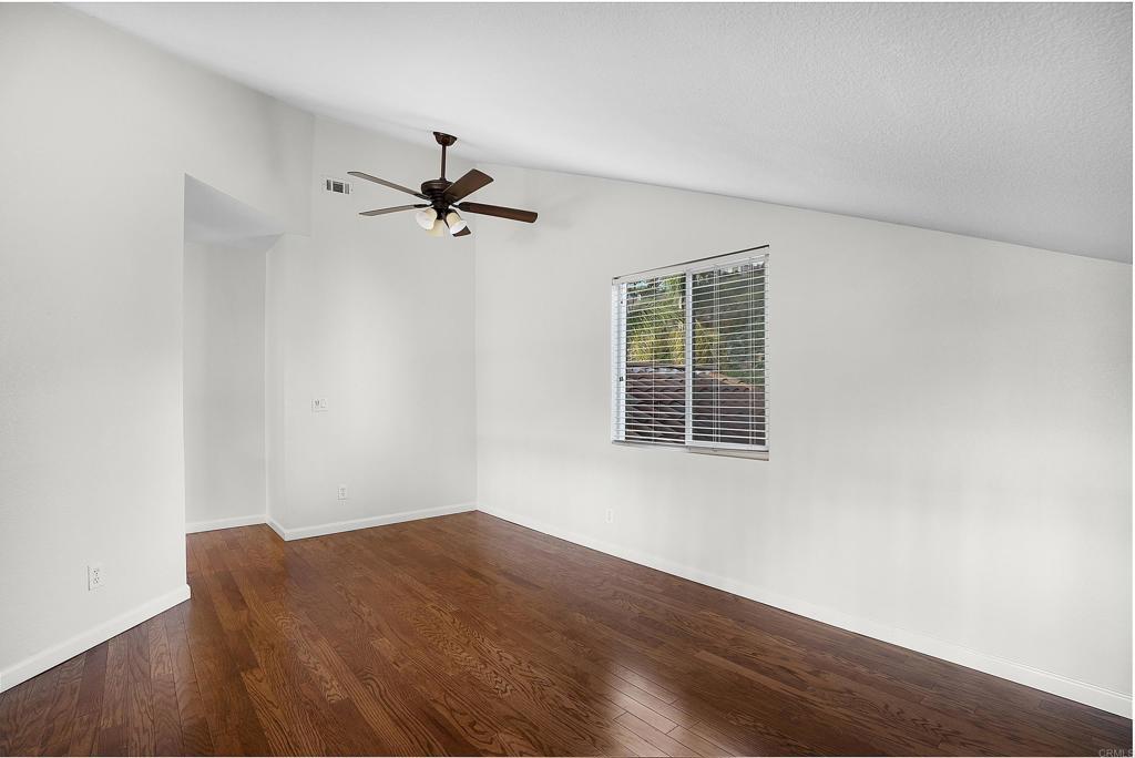 1826 Avenida Sevilla