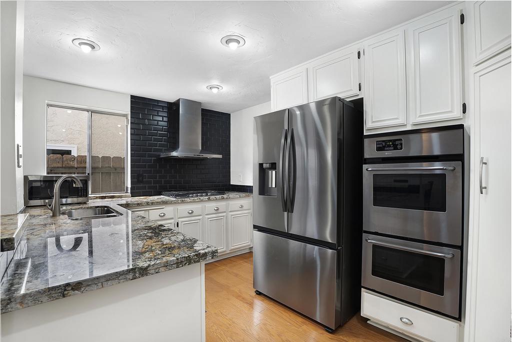 1826 Avenida Sevilla