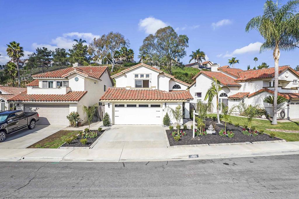 1826 Avenida Sevilla