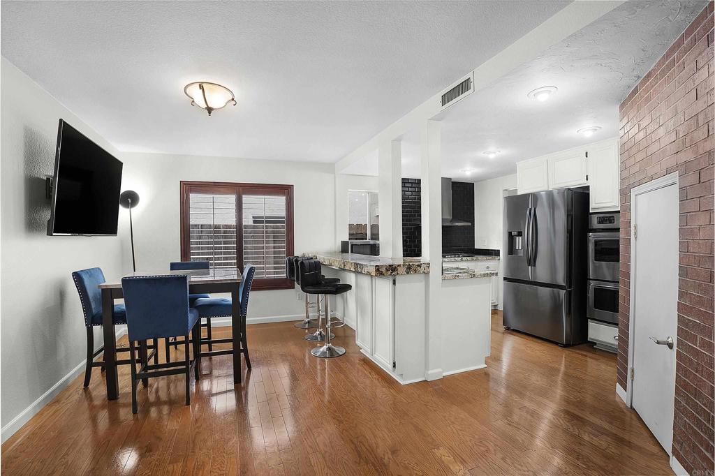 1826 Avenida Sevilla