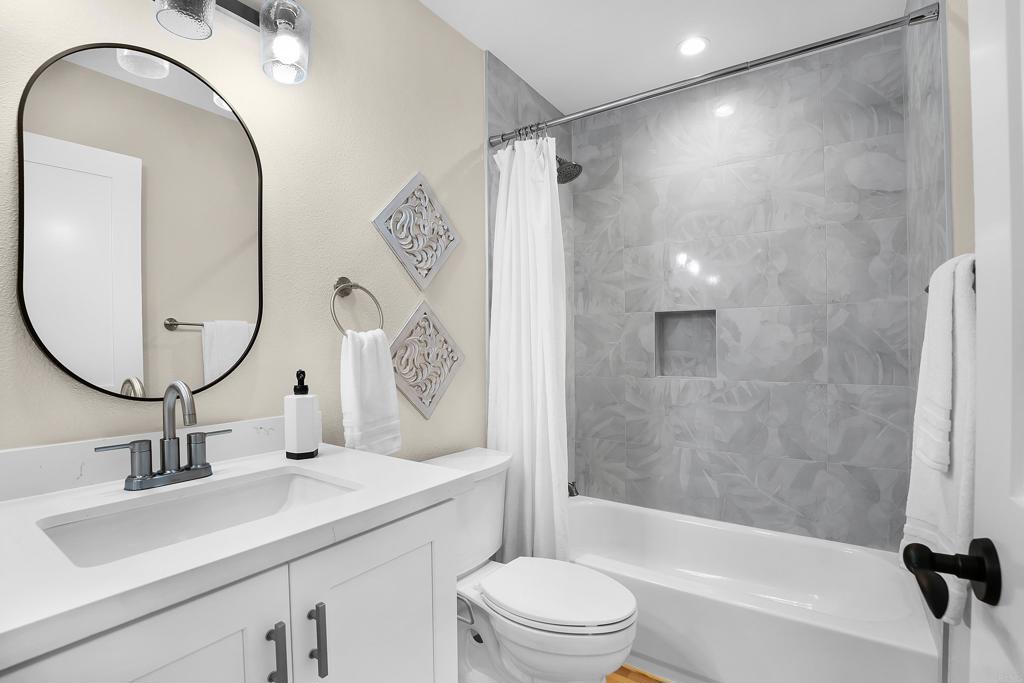 287 San Dimas Avenue