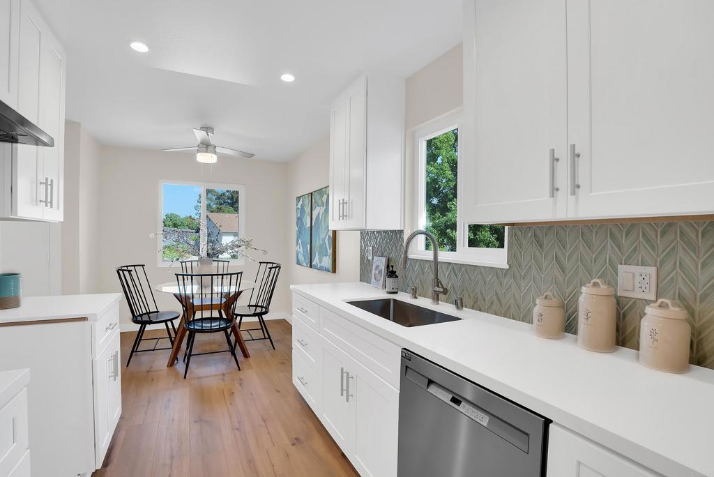 287 San Dimas Avenue