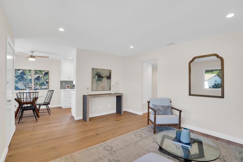 287 San Dimas Avenue