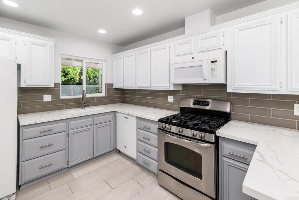 2010 W San Marcos Blvd 23