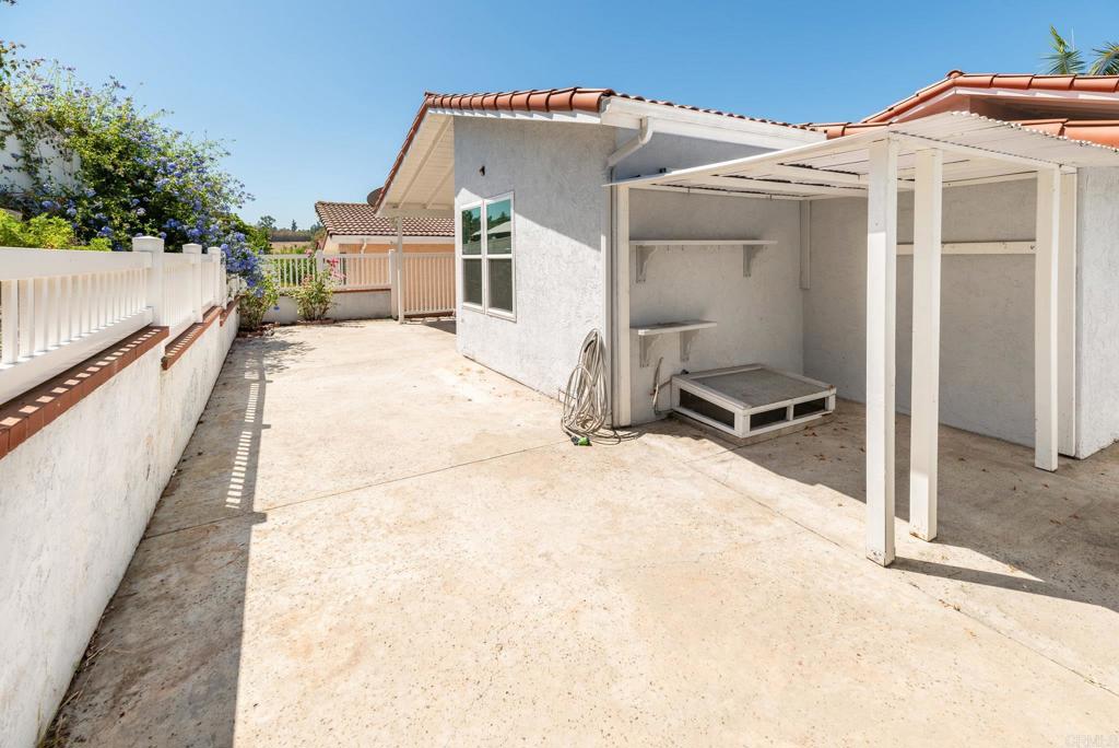 2010 W San Marcos Blvd 23