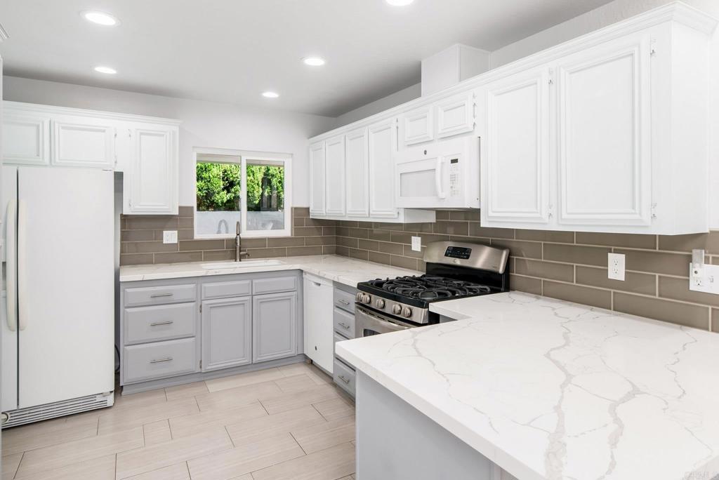 2010 W San Marcos Blvd 23