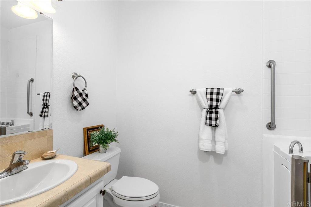 1930 W San Marcos Blvd 79