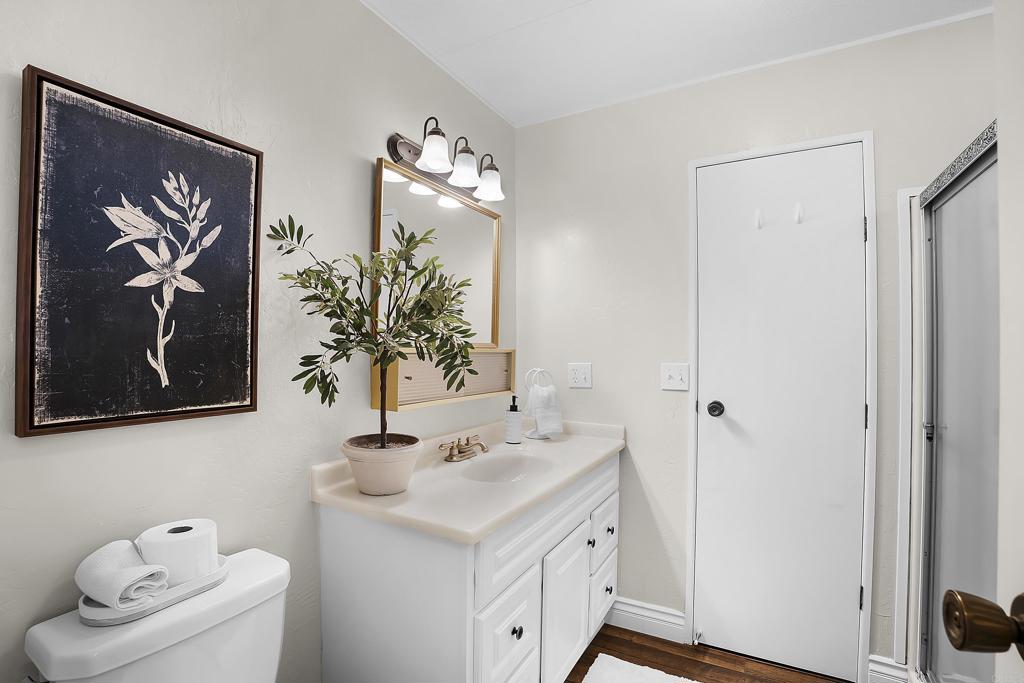 1930 W San Marcos Boulevard 352