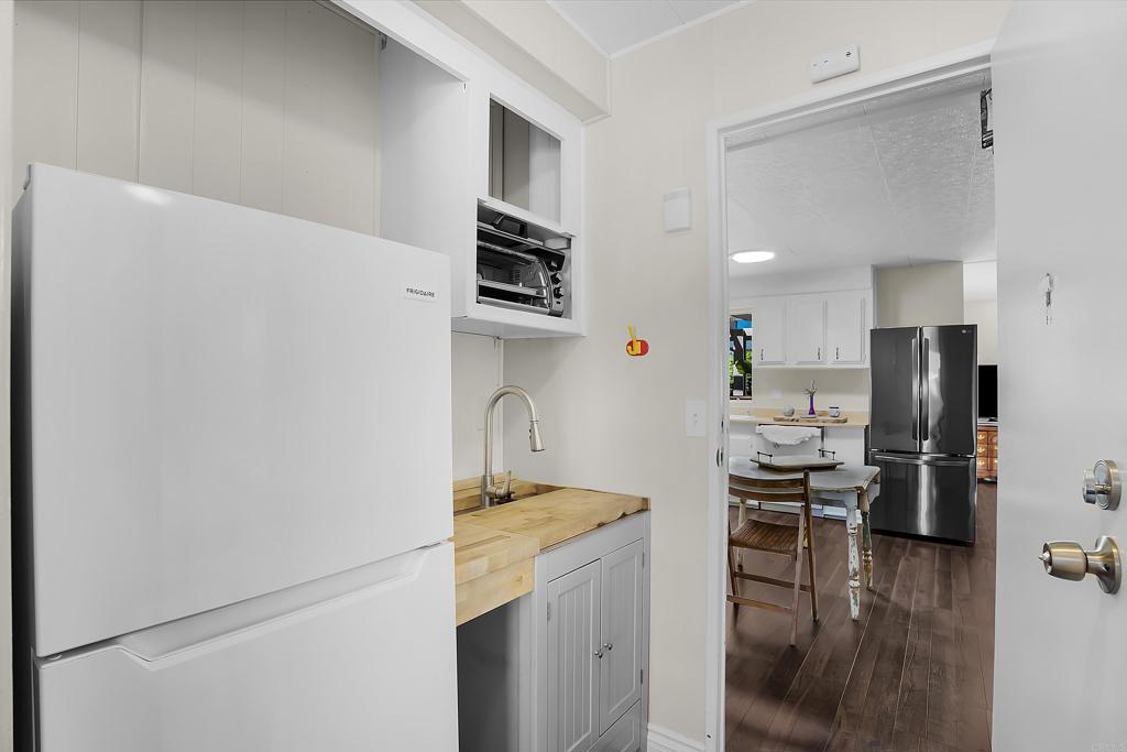 1930 W San Marcos Boulevard 352