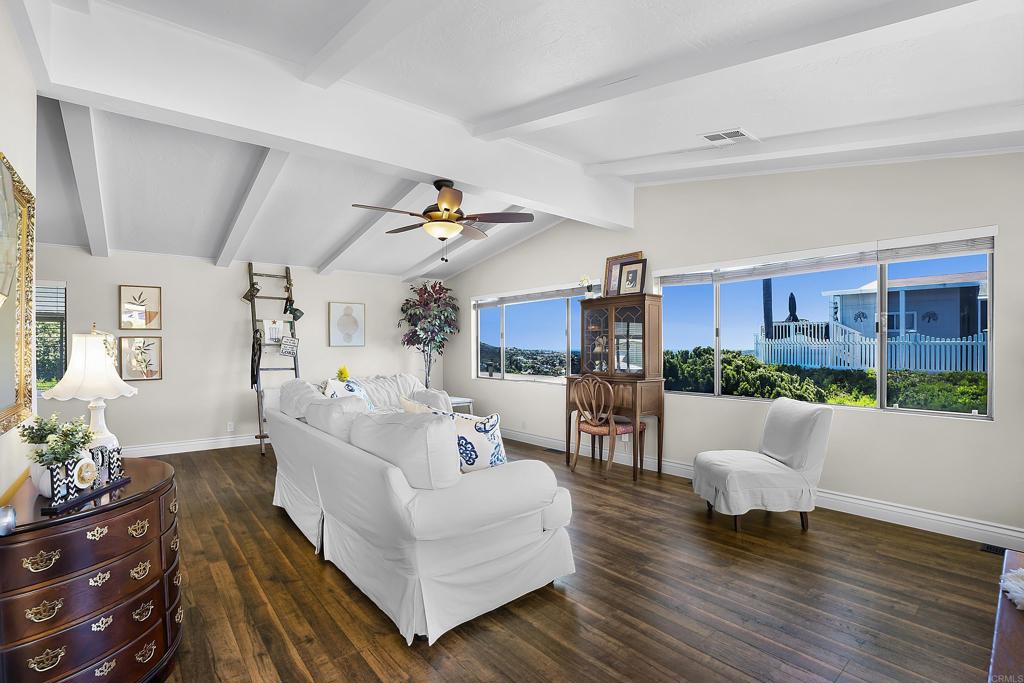 1930 W San Marcos Boulevard 352