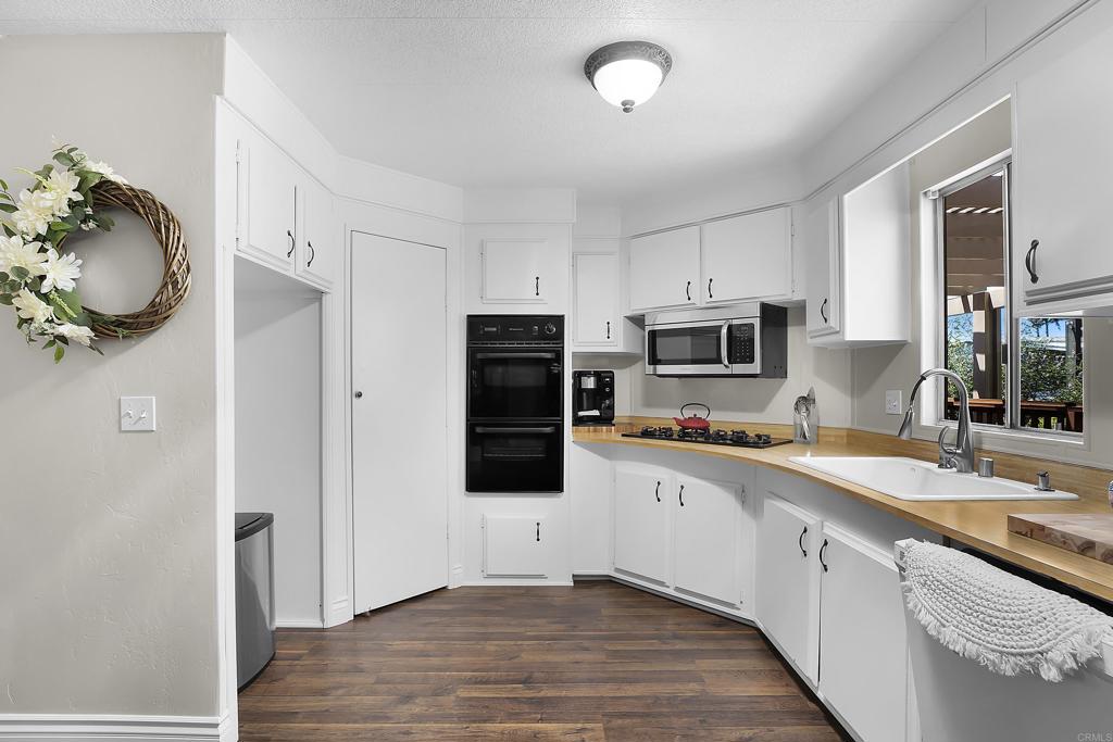 1930 W San Marcos Boulevard 352