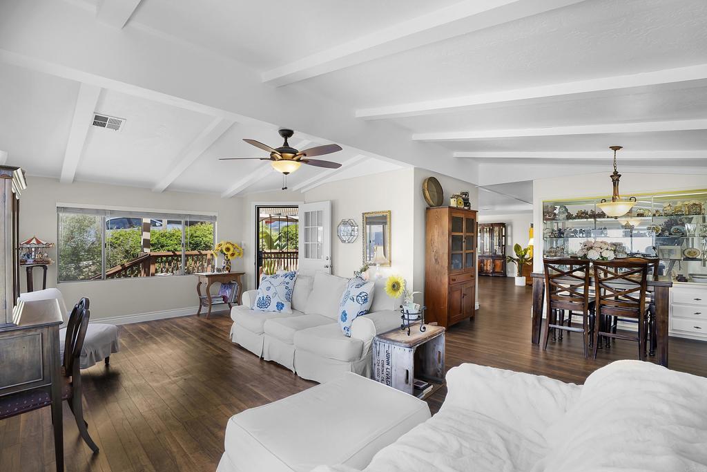 1930 W San Marcos Boulevard 352