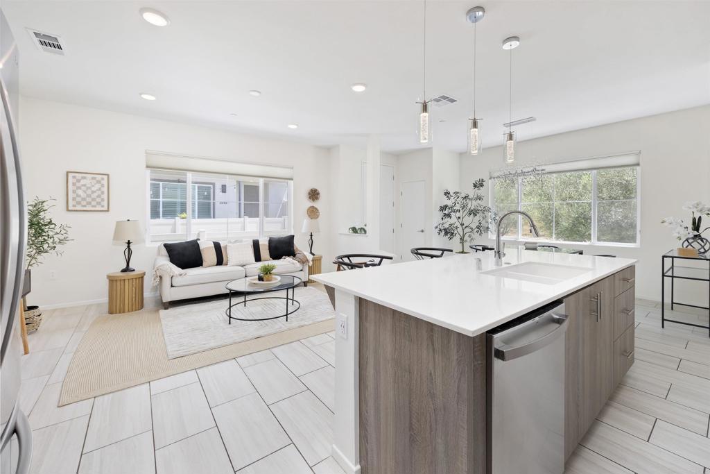 35103 Vine Place